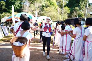 BIB: 2595
                            <button type="button" onclick="openModal(19047728)" class="btn btn-primary btn-sm float-right btn-popup" data-toggle="modal" data-target=".modal-high-quality">
                        <i class="fas fa-shopping-cart"></i> Add to Cart
                    </button>
                                            <button type="button" onclick="isThisMe(19047728, true)" class="btn btn-success btn-sm float-right btn-popup btn-isme hidden" data-toggle="tooltip" data-placement="bottom" title="นี่คือรูปของคุณใช่ไหม คลิกที่นี่เพื่อเอาเข้าอัลบั้ม">
                        <i class="fas fa-plus"></i> Add to album
                    </button>
                    <button type="button" onclick="isThisMe(19047728, false)" class="btn btn-warning btn-sm float-right btn-popup btn-isnotme hidden">
                        <i class="fas fa-ban"></i> Remove from album
                    </button>